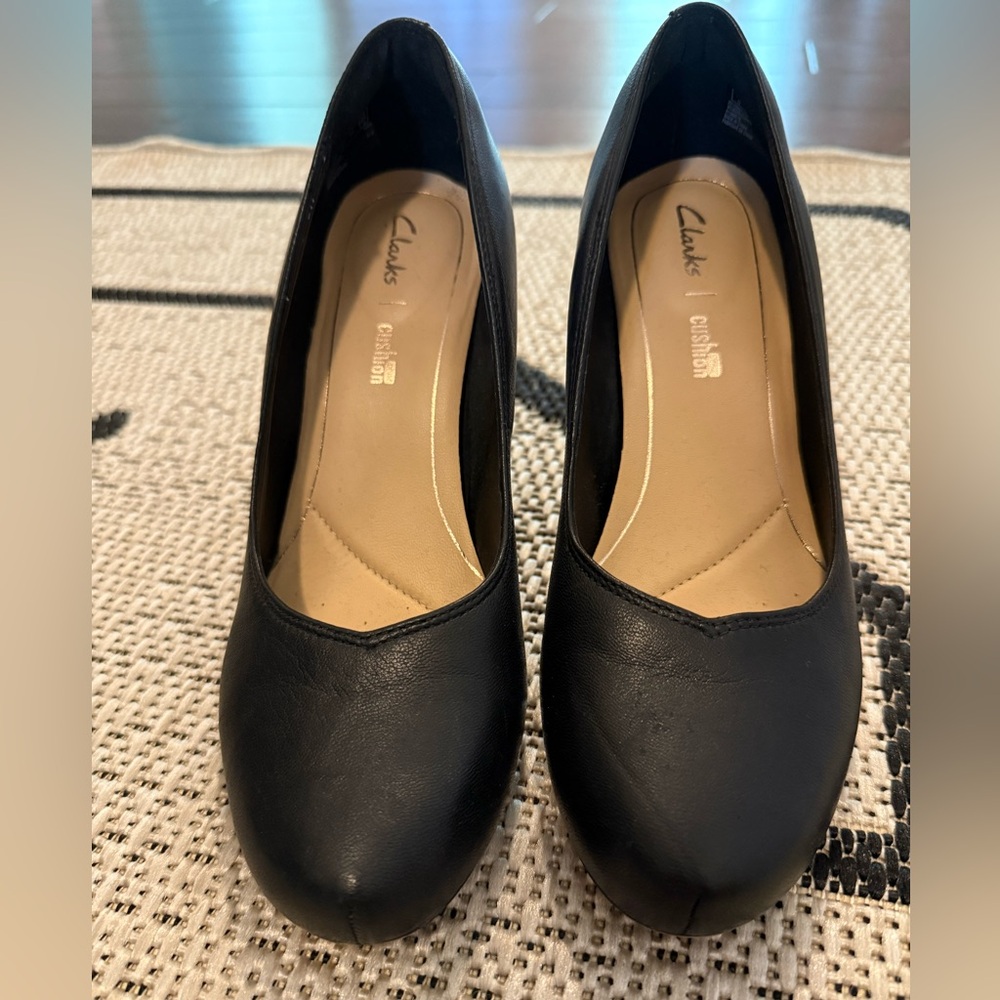 Clarks Black Leather Heels size 6